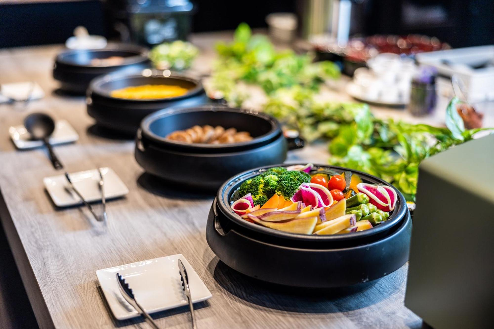 Wyndham Garden Sapporo Odori Hotell Eksteriør bilde